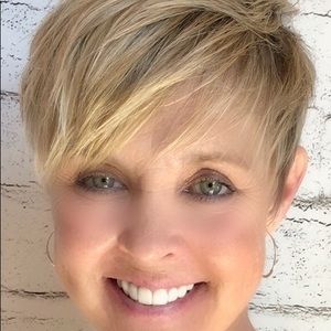 Meet your Posher, Linda